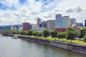 Skyline-of-Portland,-Oregon-cm