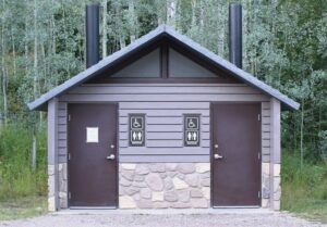 Campsite-Latrine-Building-for-Campgrounds-cm