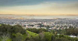 1146986007_Berkeley view from the Campanile, California- Large-cm