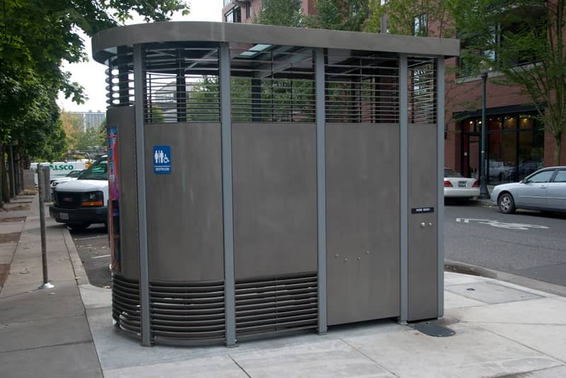 Outdoor Restroom-cm